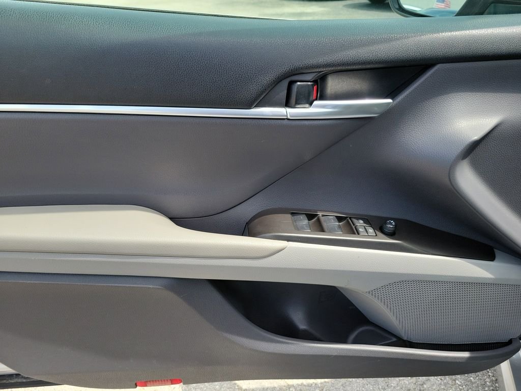 Used 2024 Silver Toyota SE image 19