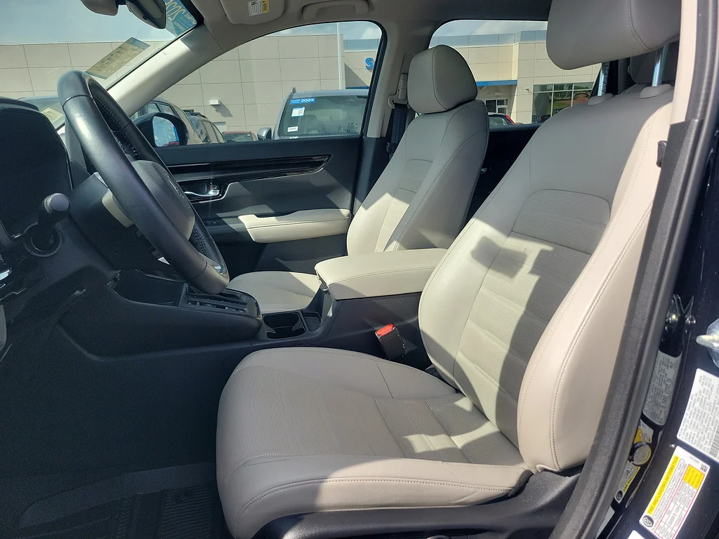 Certified Used 2025 BLACK Honda EX-L image 16
