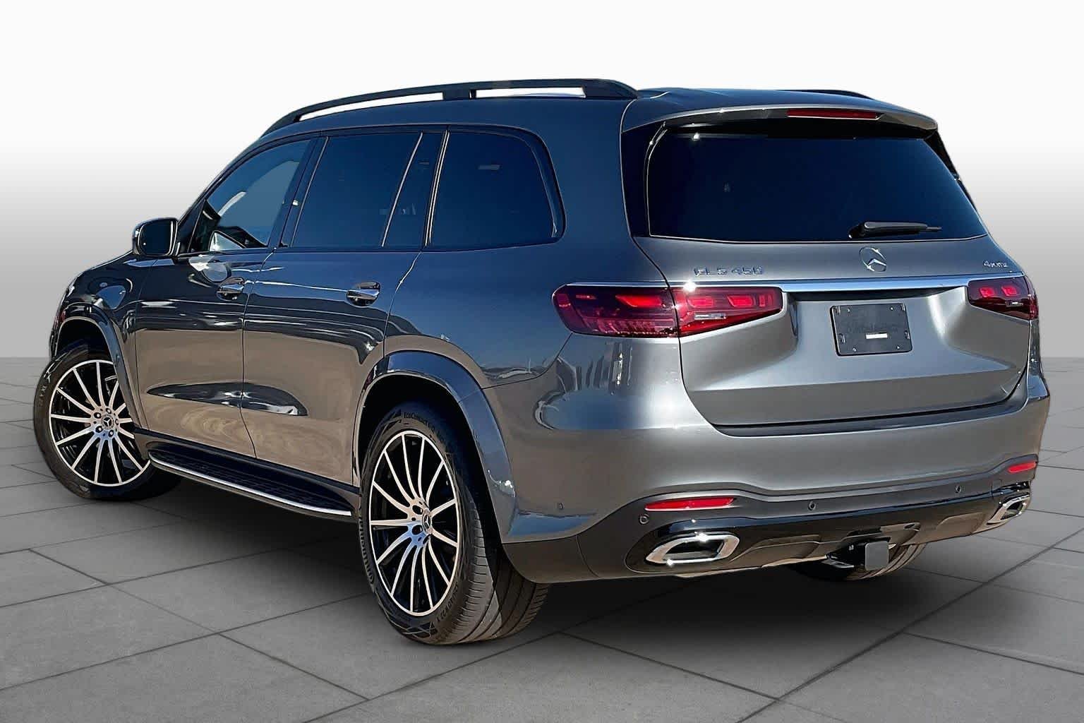 Used 2026 Selenite Grey Metallic Mercedes-Benz GLS 450 image 12