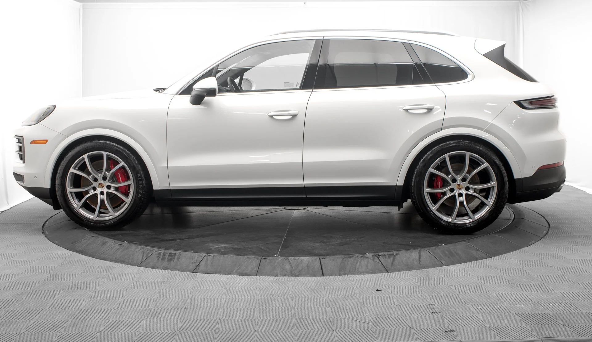 Used 2025 White Porsche S image 6