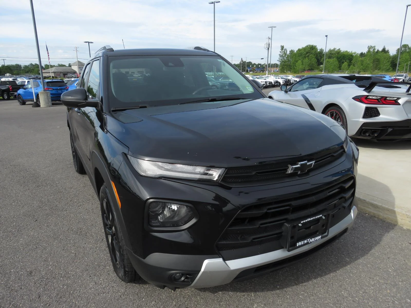 Used 2021 Mosaic Black Metallic Chevrolet LT image 2