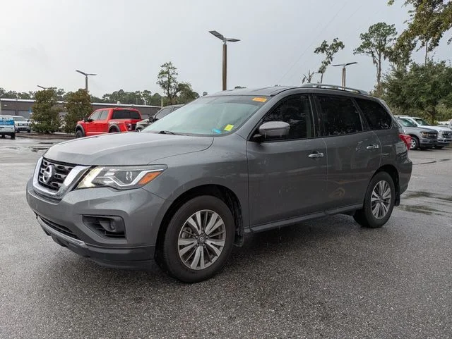 Used 2020 Gun Metallic Nissan S image 7