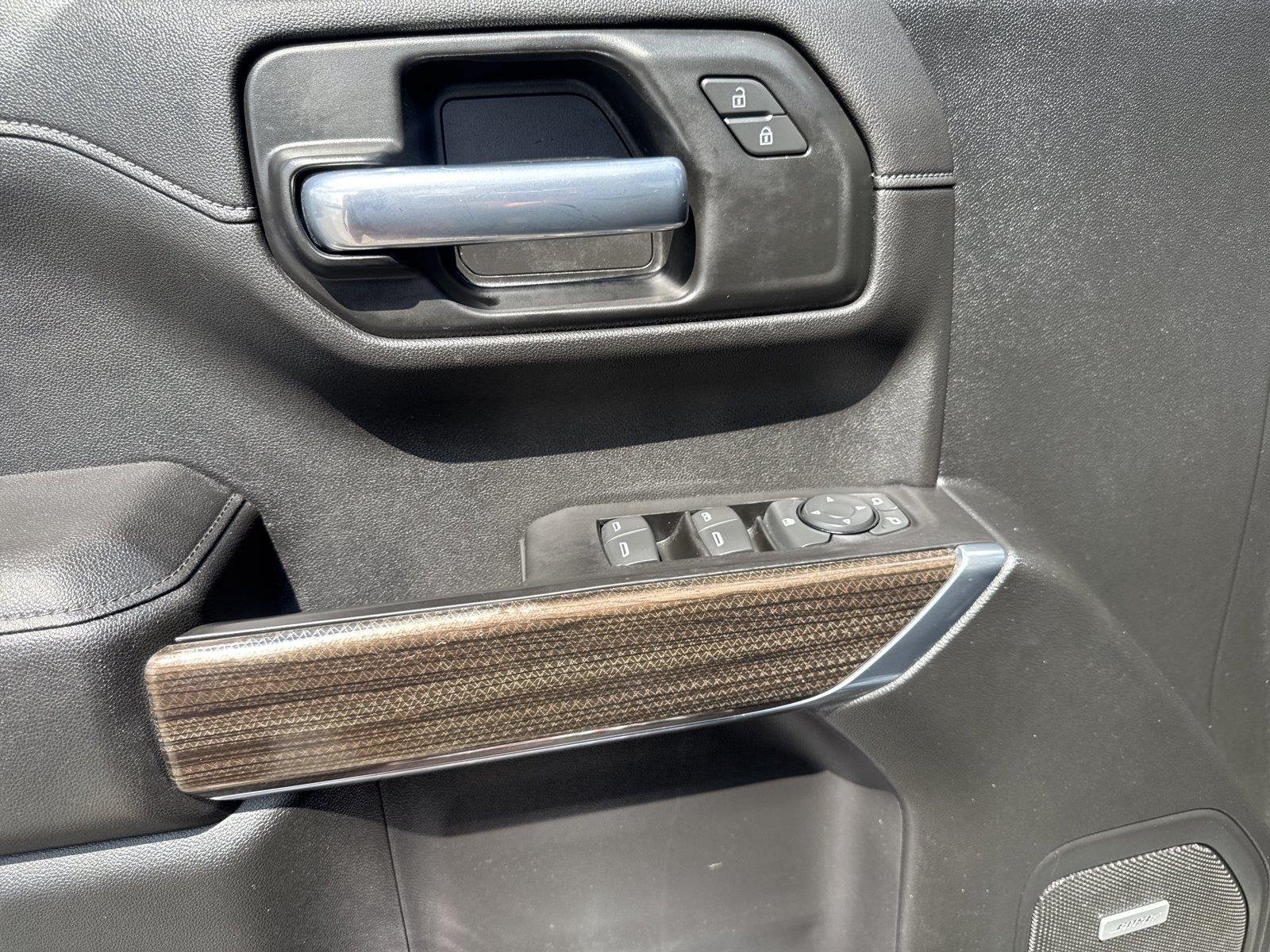 Used 2021 SHADOW GRAY METALLIC Chevrolet RST image 17