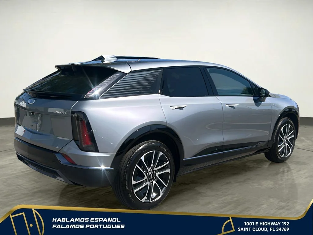 Used 2025 Argent Silver Metallic Cadillac Sport 2 image 6