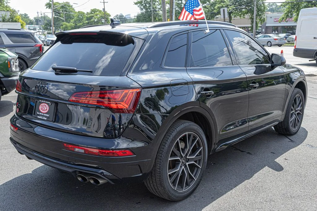 Used 2023 Black Audi Premium Plus image 6