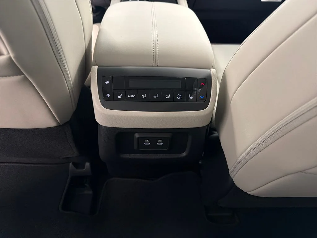 New 2026 Baltic Teal Pearl Nissan SL image 16