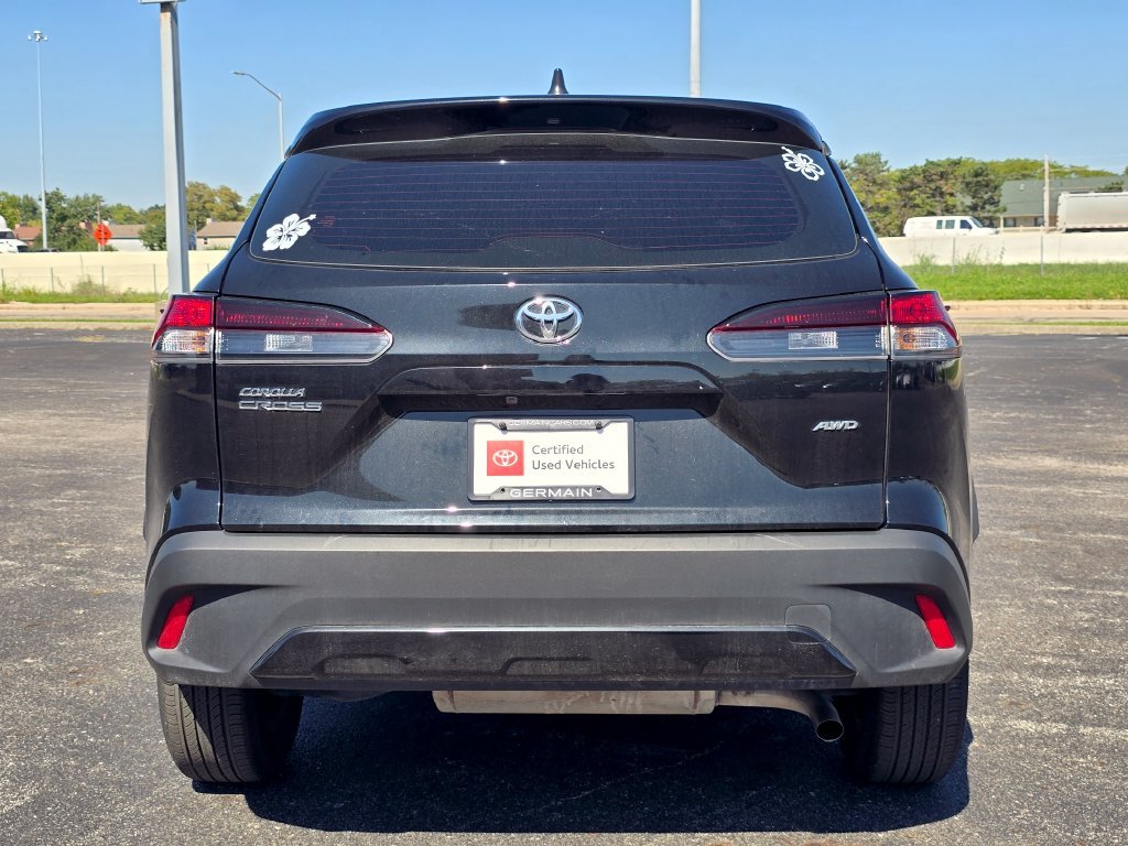 Used 2026 Black Toyota L image 13