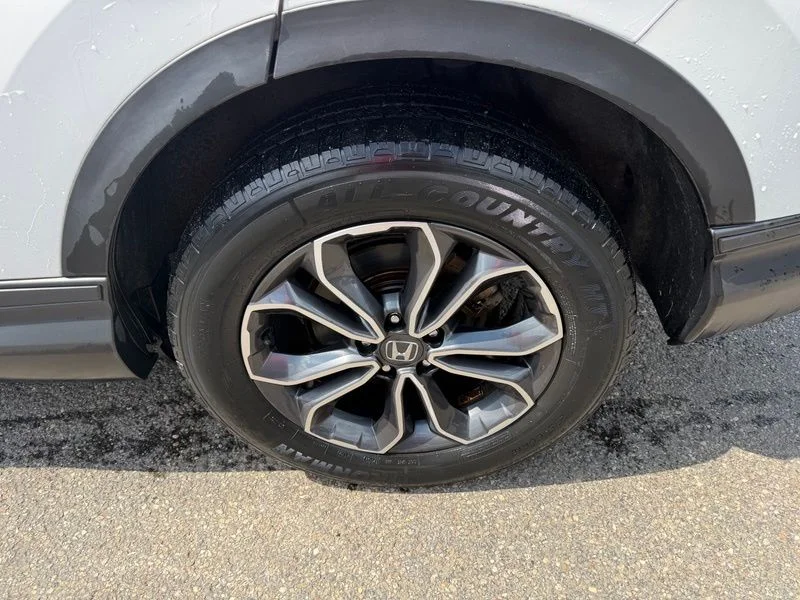 Used 2021 White Honda EX-L image 18