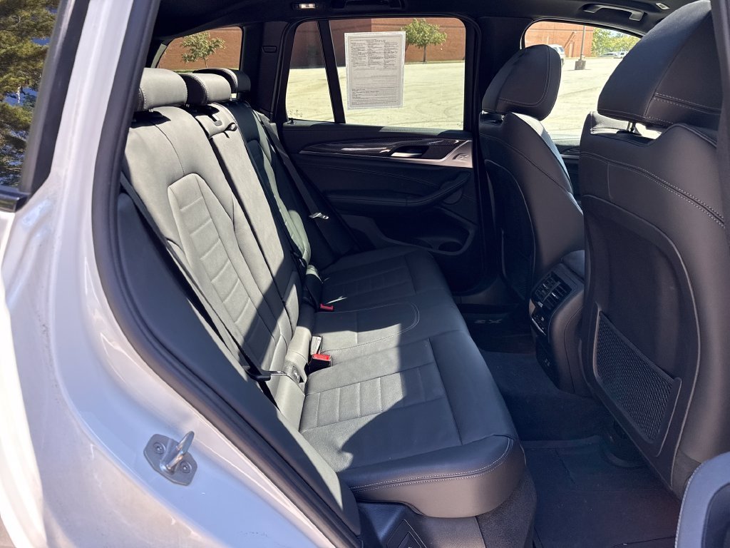 Used 2021 White BMW M40i image 30