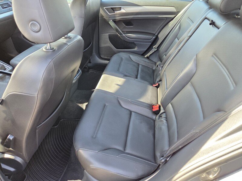 Used 2015 Gray Volkswagen TSI S 4-Door image 15