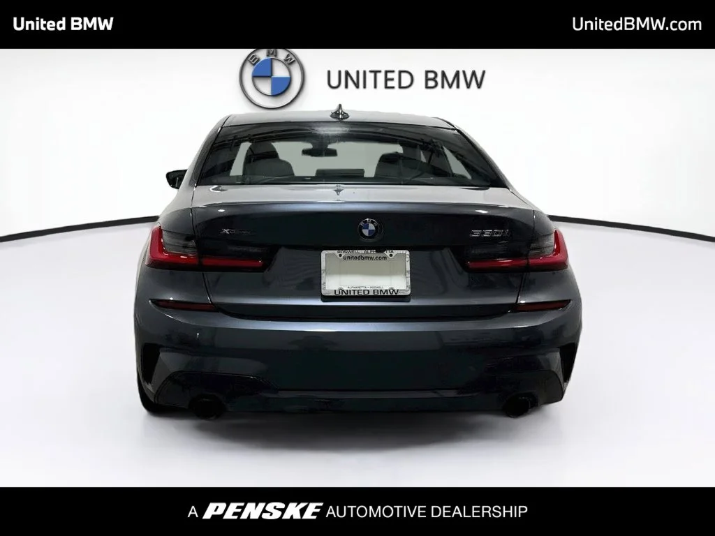 Used 2021 Mineral Grey Metallic BMW 330i xDrive image 6