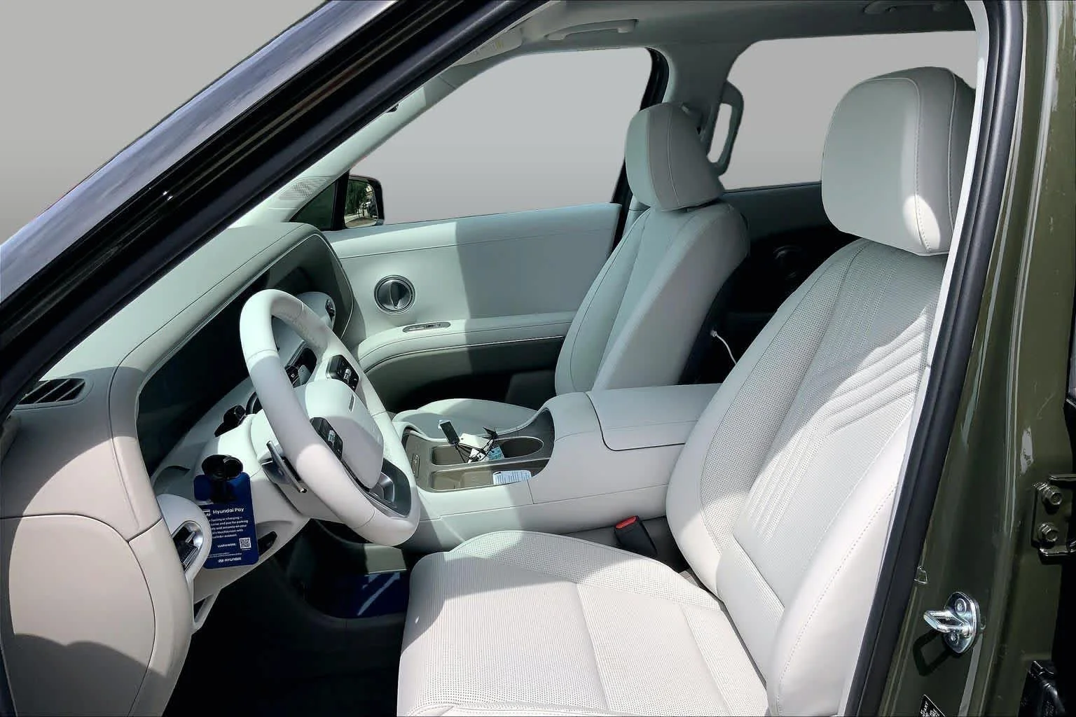 New 2026 Titan Green Hyundai SEL Premium 7P image 7