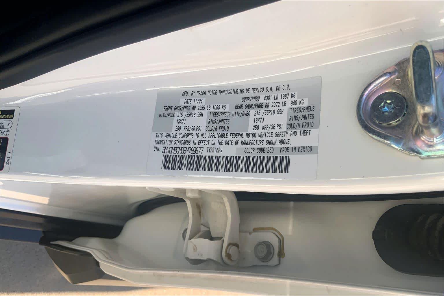 Used 2025 Snowflake White Pearl Mica Mazda 2.5 S Preferred Package image 34