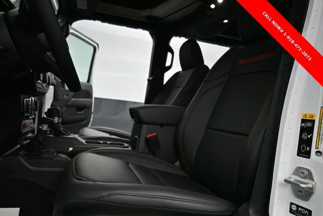 New 2026 Bright White Clear-Coat Exterior Paint Jeep Rubicon X image 18