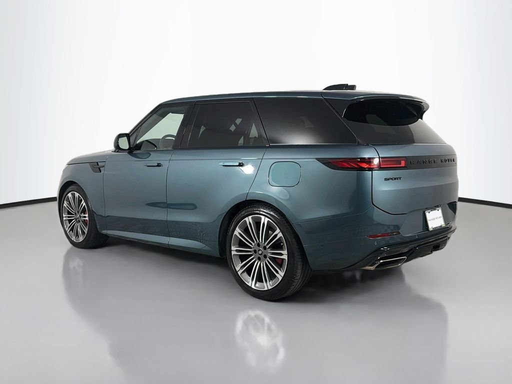 Certified Used 2025 Green Land Rover Dynamic SE image 7