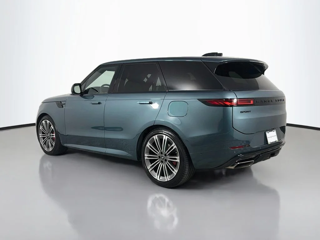 Certified Used 2025 Green Land Rover Dynamic SE image 7