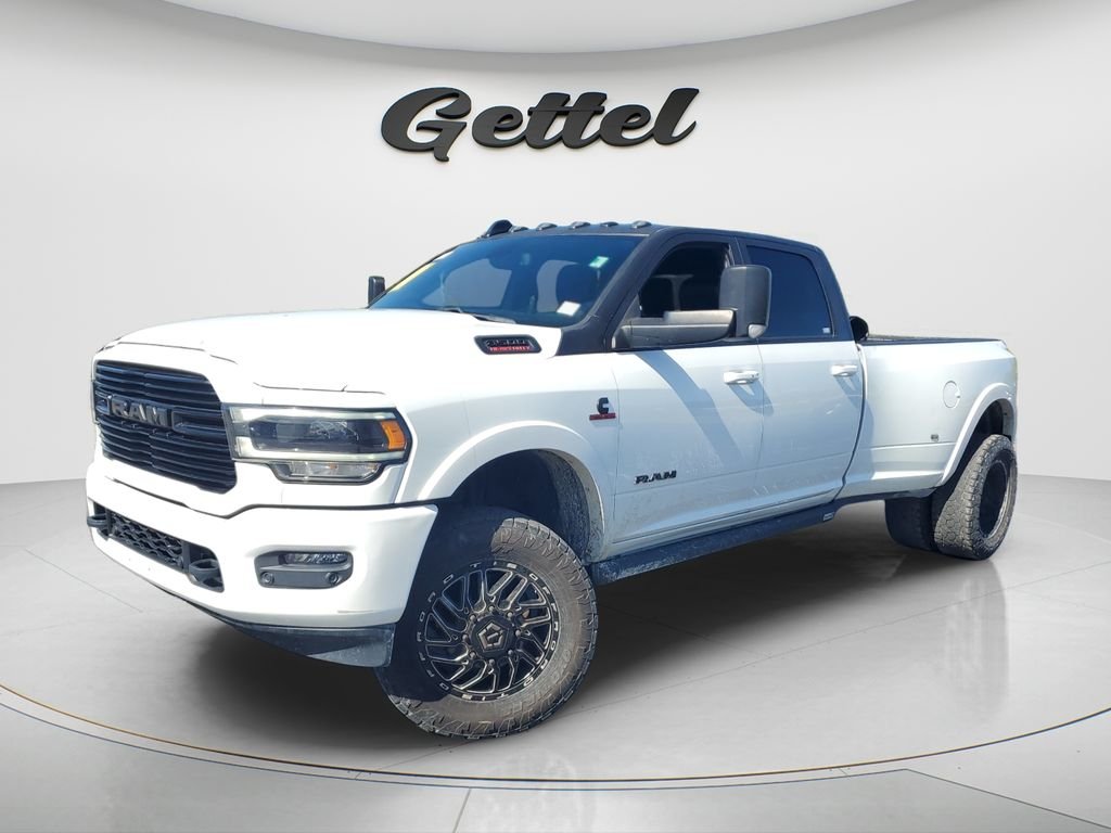2022 RAM 3500 Laramie 4X4 Crew Cab LWB's photo
