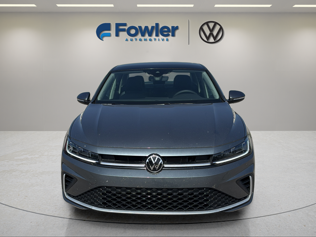 Used 2026  Volkswagen 1.5T SEL image 2