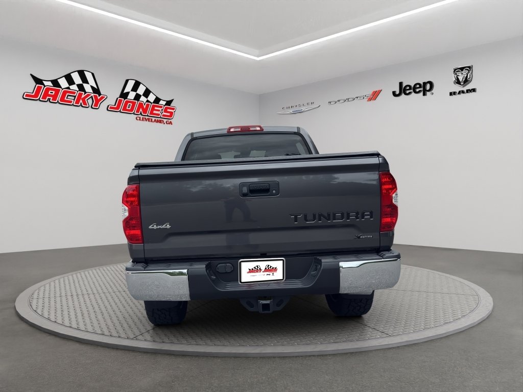 Used 2019 Magnetic Gray Metallic Toyota SR5 image 7