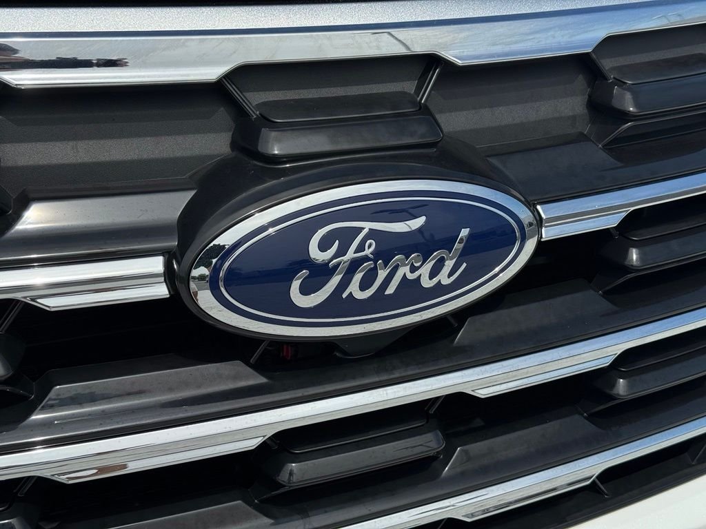 Used 2025 White Ford Active image 8