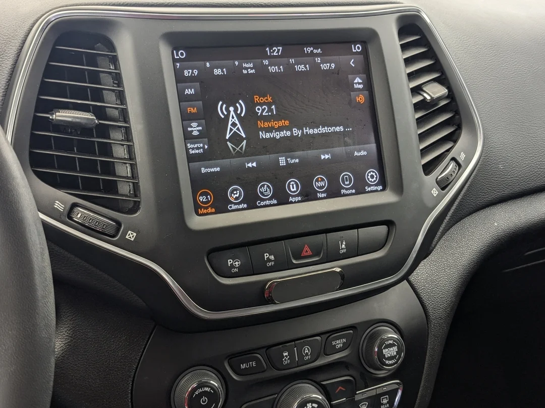 Certified Used 2023 Grey Jeep Altitude - - 4x4 - 8.4 Uconnect NAV - Premium Leather - Heated Seats & Wheel & More! image 23