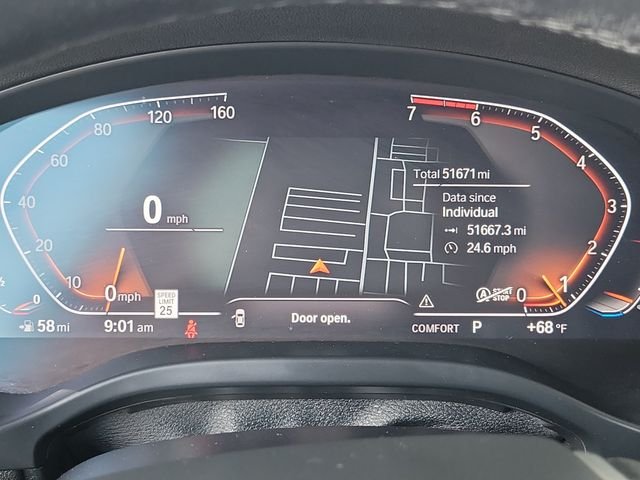 Used 2022 White BMW sDrive30i image 10