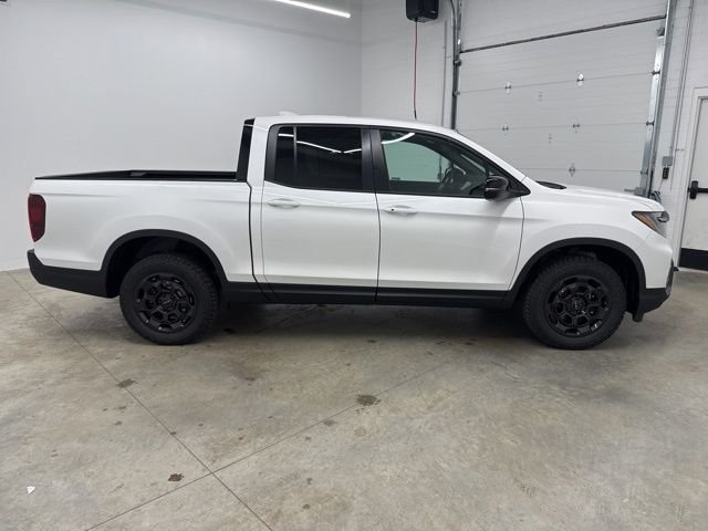 New 2026 Platinum White Pearl Honda TrailSport+ image 4