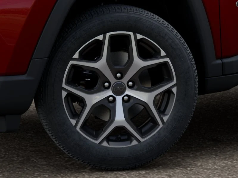 New 2026 Red Hot Pearl-Coat Exterior Paint Jeep Limited image 4