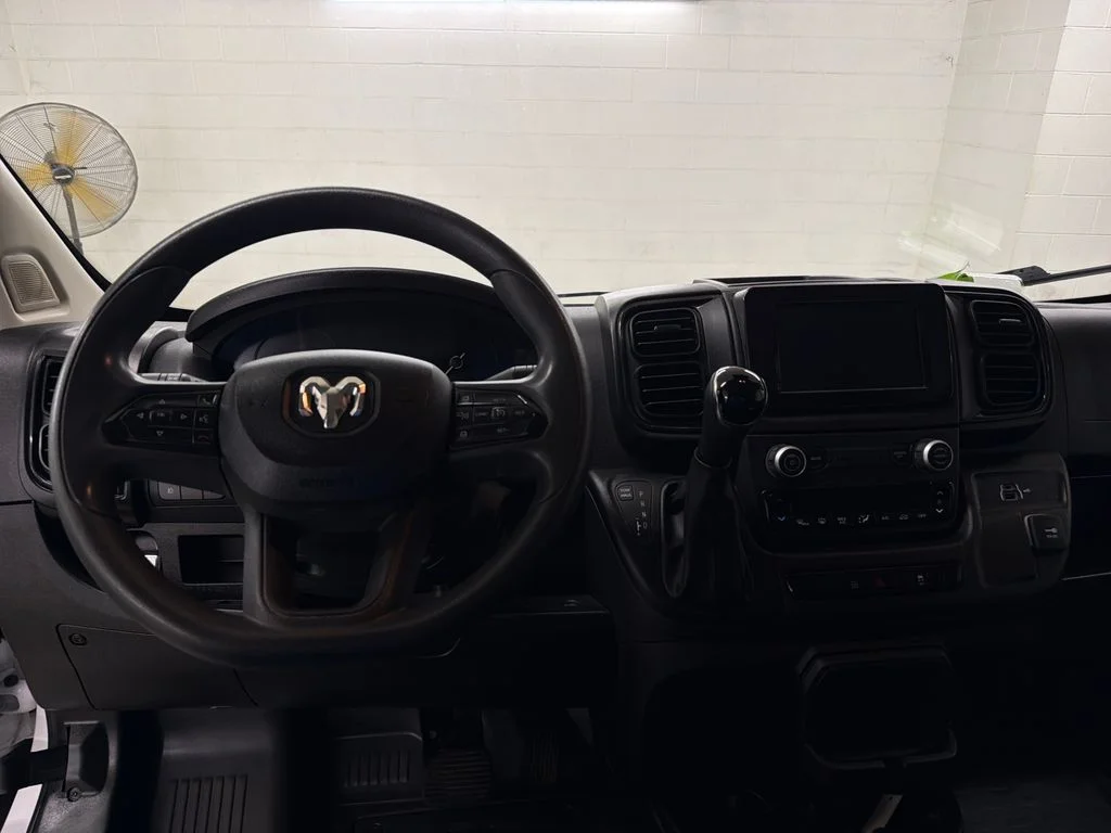 Used 2025 White Ram Base image 7