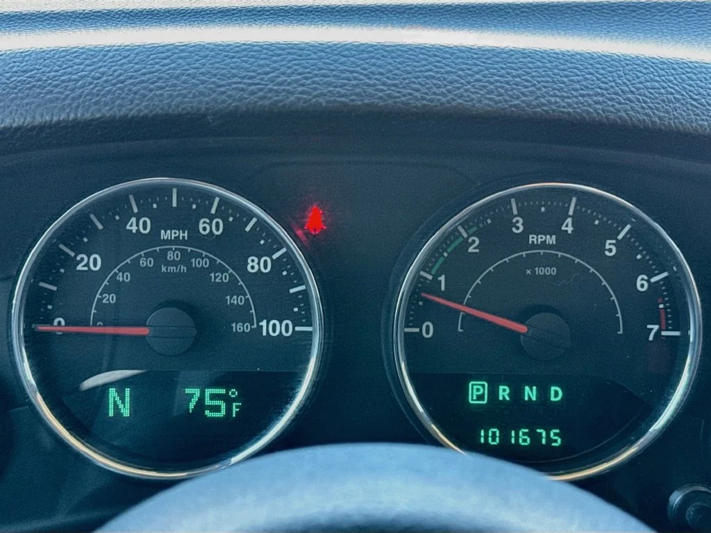 Used 2014 Black Jeep Unlimited Rubicon image 14