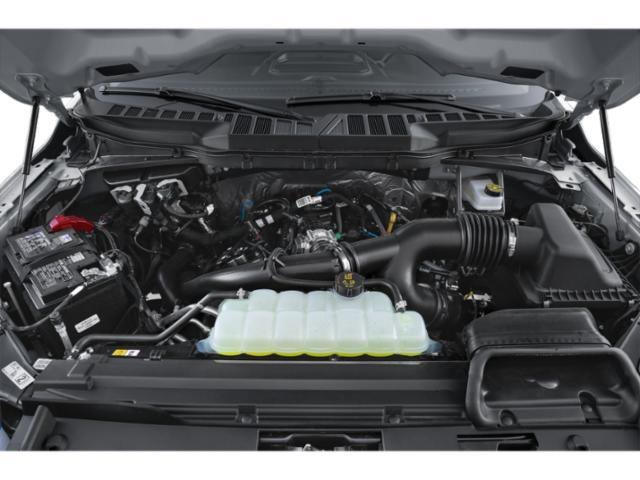 New 2026 Oxford White Ford XLT image 13