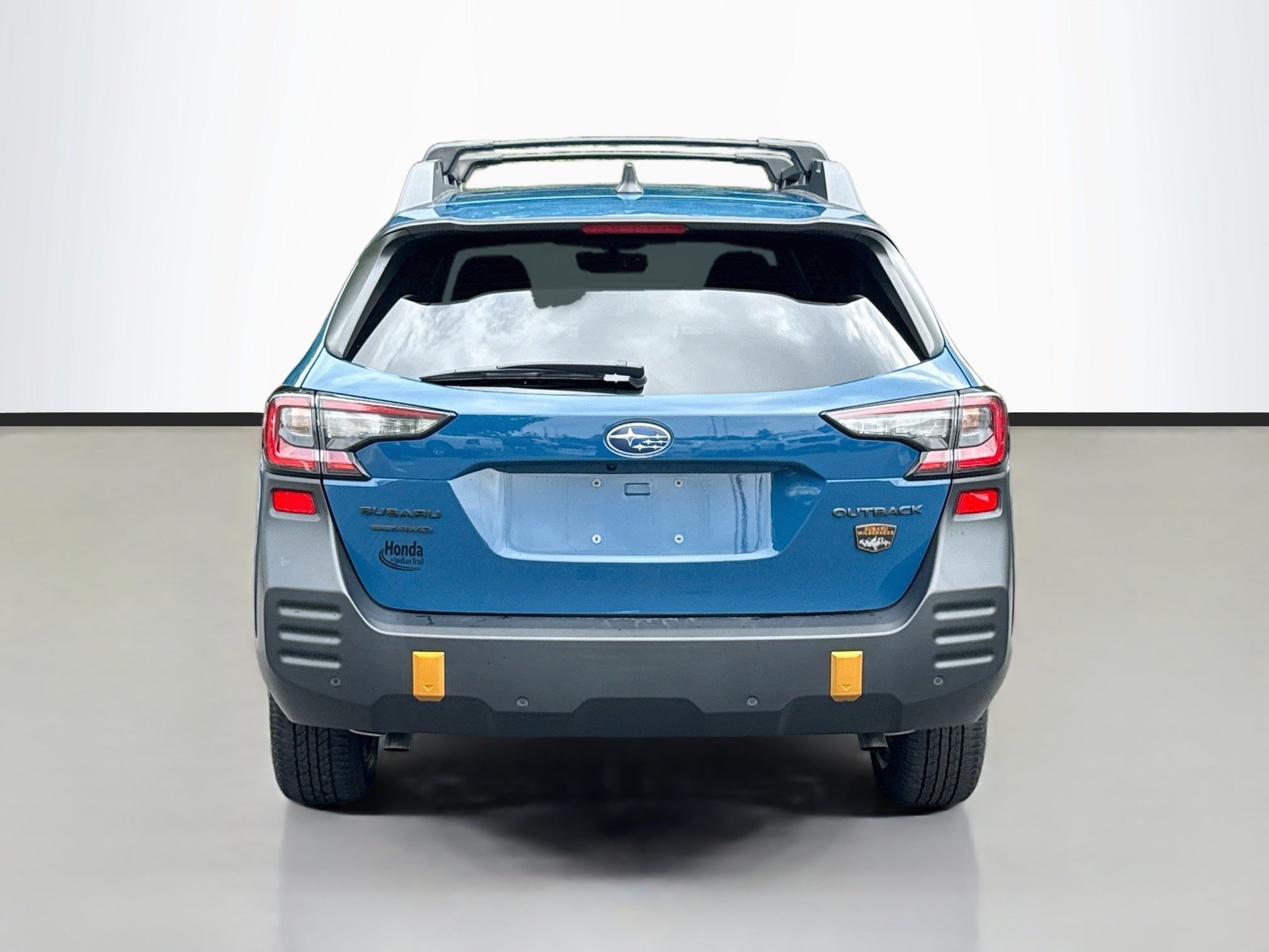 Used 2024 Geyser Blue Subaru Wilderness image 6