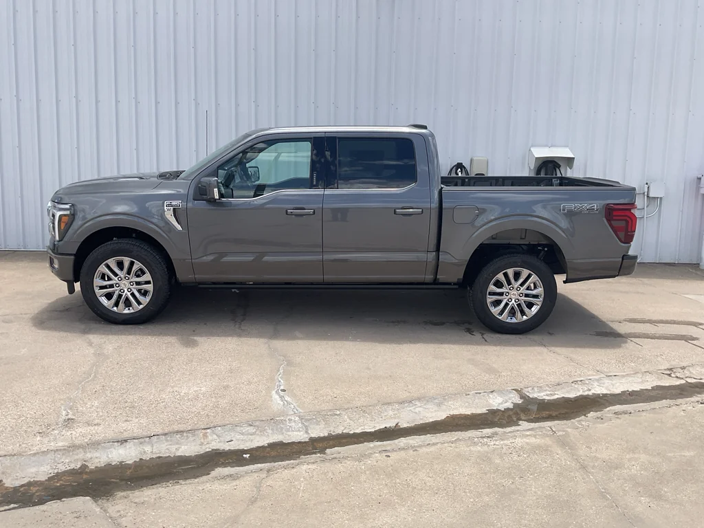 New 2026 Gray Ford King Ranch image 4
