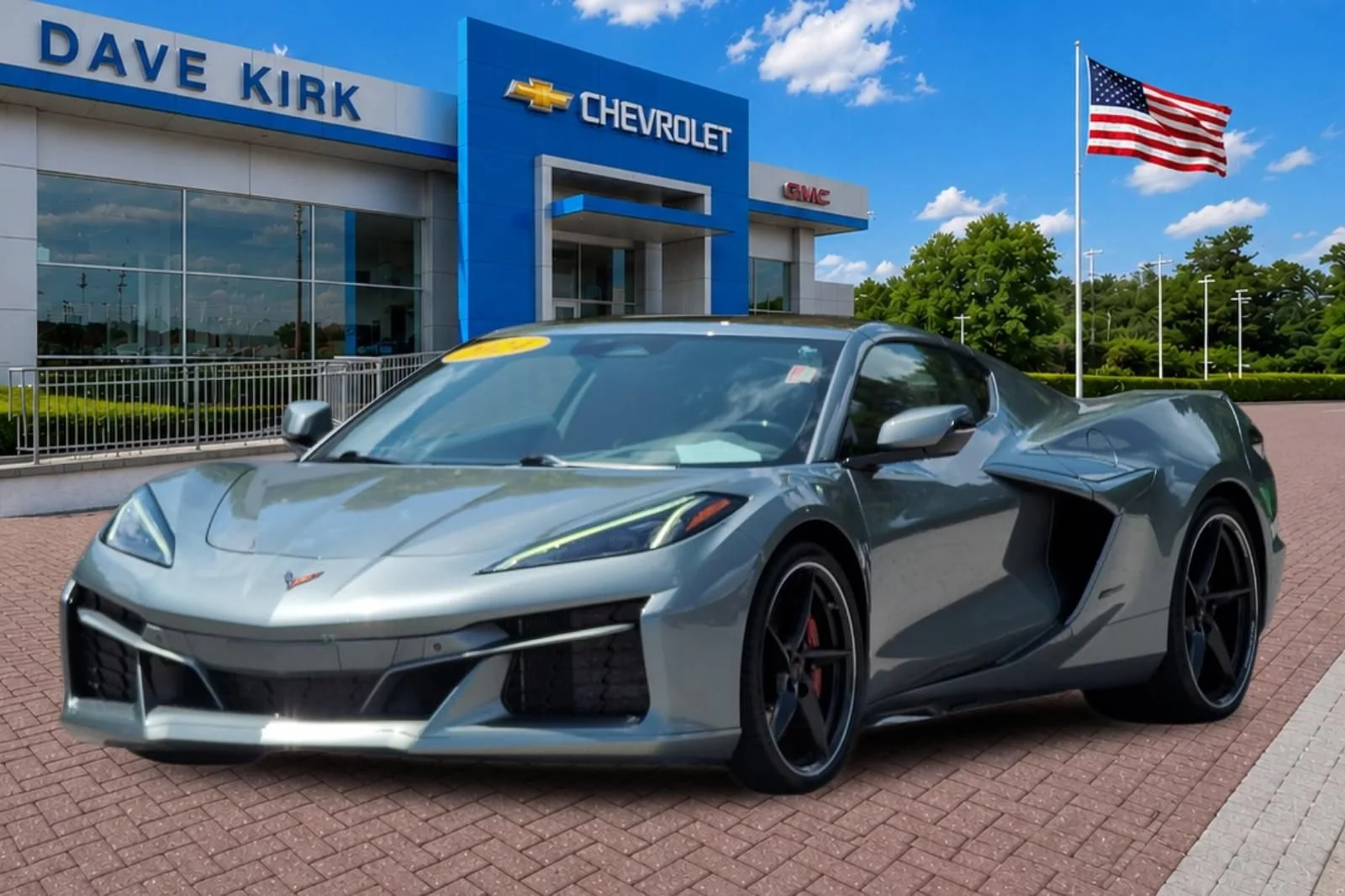 Used 2024 Hypersonic Gray Metallic Chevrolet 3LZ image 7