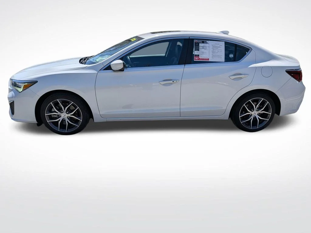 Used 2022  Acura Premium Package image 6
