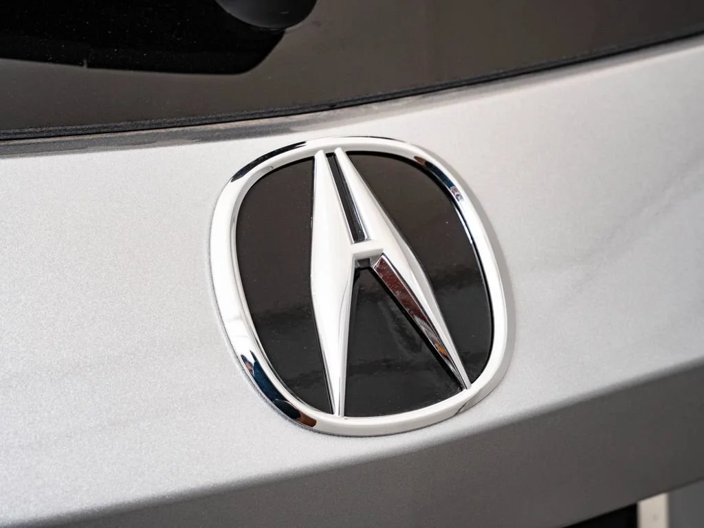 New 2026 Solar Silver Metallic Acura Advance Package image 17