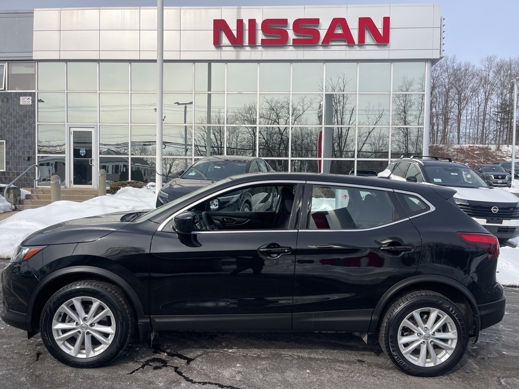 Used 2018 Nissan Rogue Sport S with VIN JN1BJ1CR7JW268924 for sale in Milford, MA