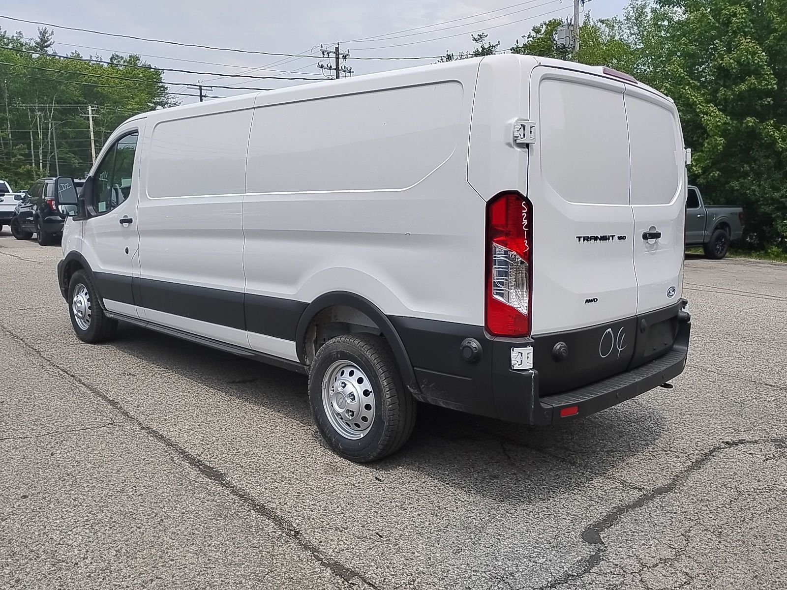 New 2026 Oxford White Ford Cargo Van image 5