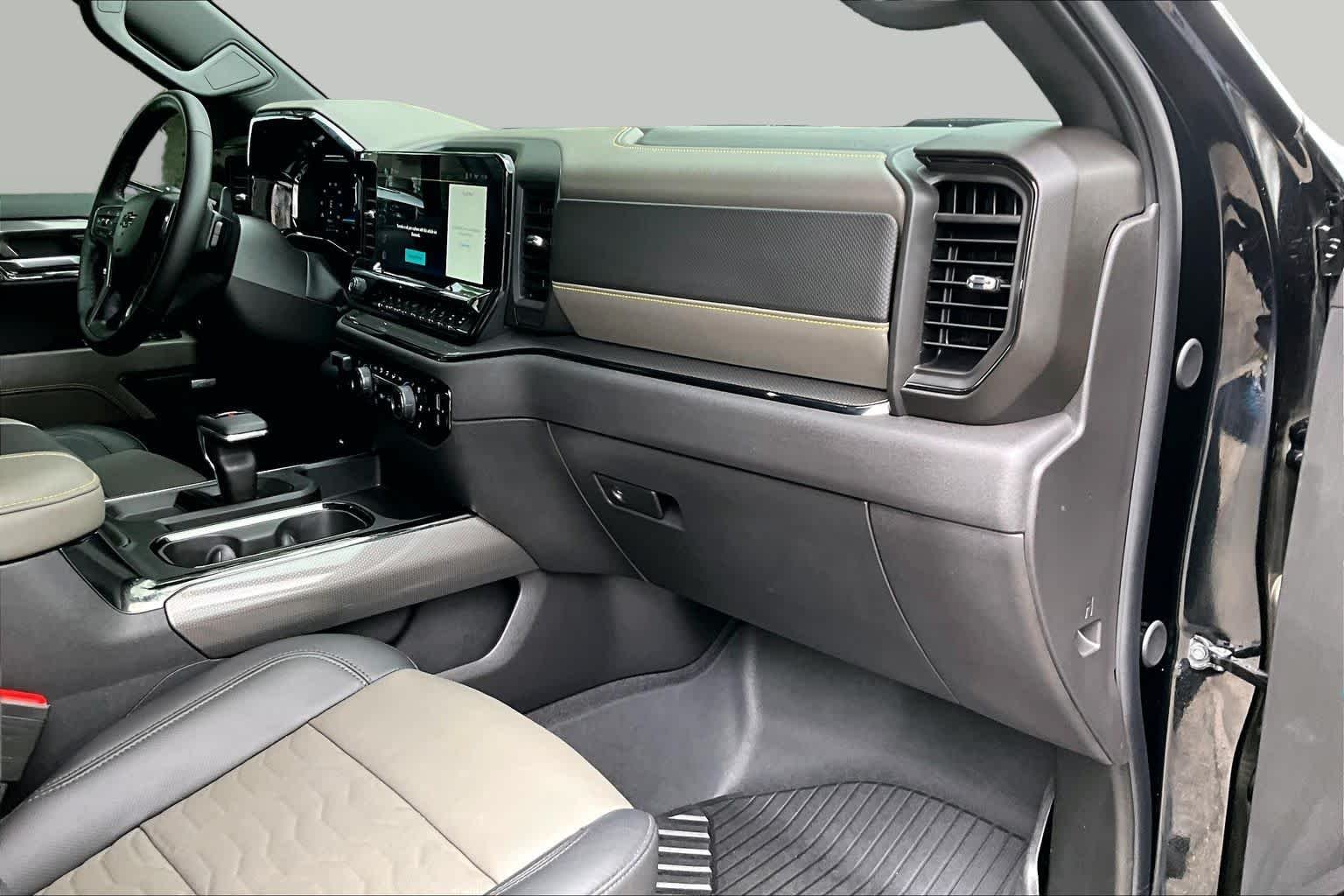 Used 2024 Black Chevrolet ZR2 image 19