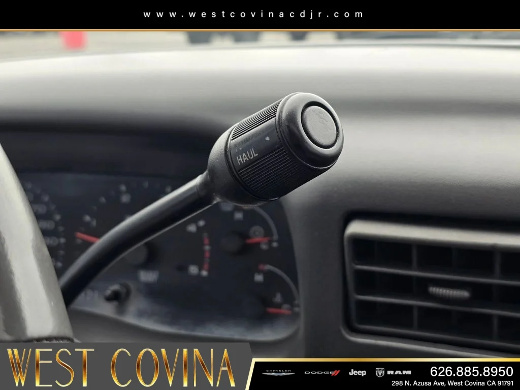 Used 2004  Ford Lariat image 42