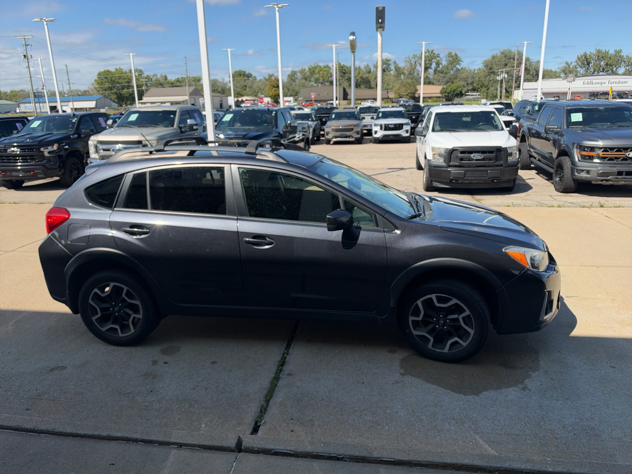 Used 2017 Dark Gray Metallic Subaru Premium image 5