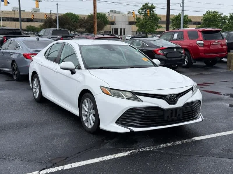 2019 Toyota Camry LE