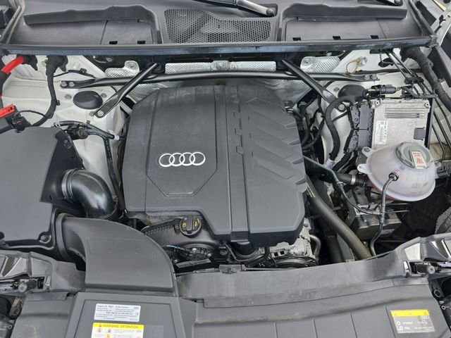 Used 2022 White Audi 40 Premium Plus image 33