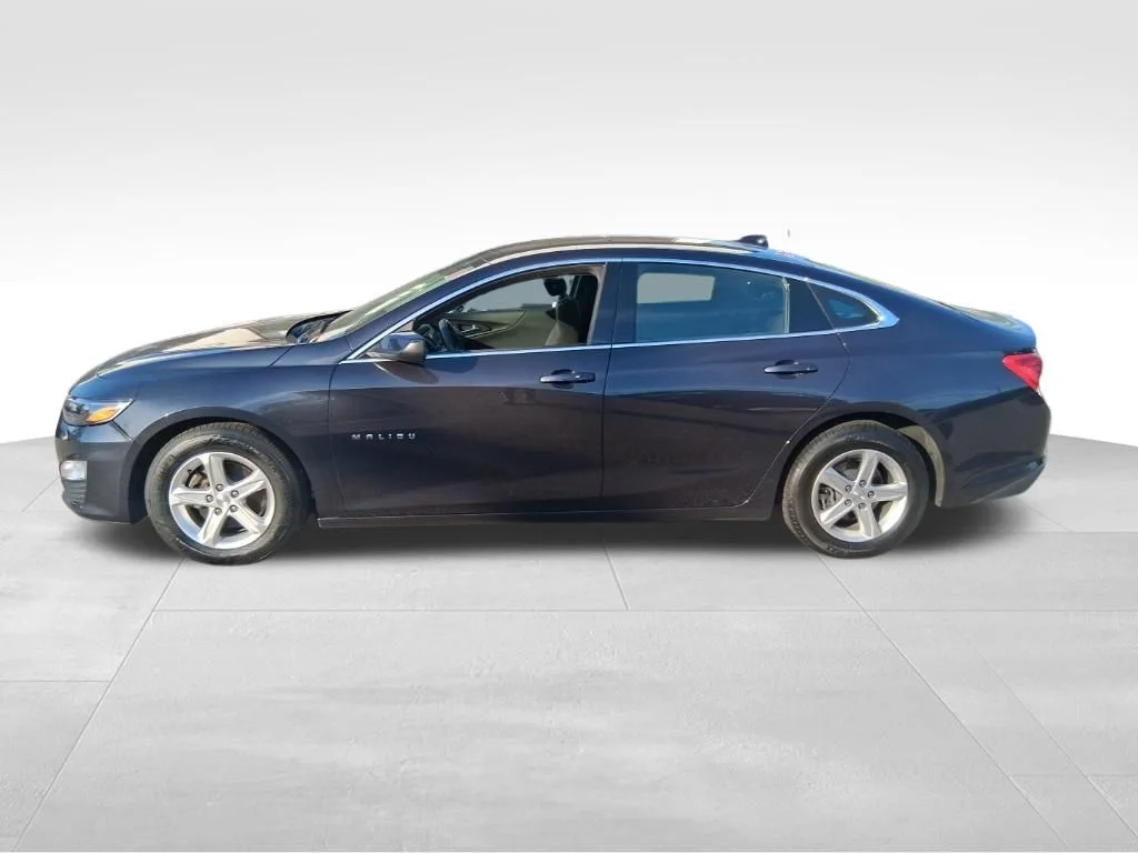 Used 2023 Gray Chevrolet LT image 10