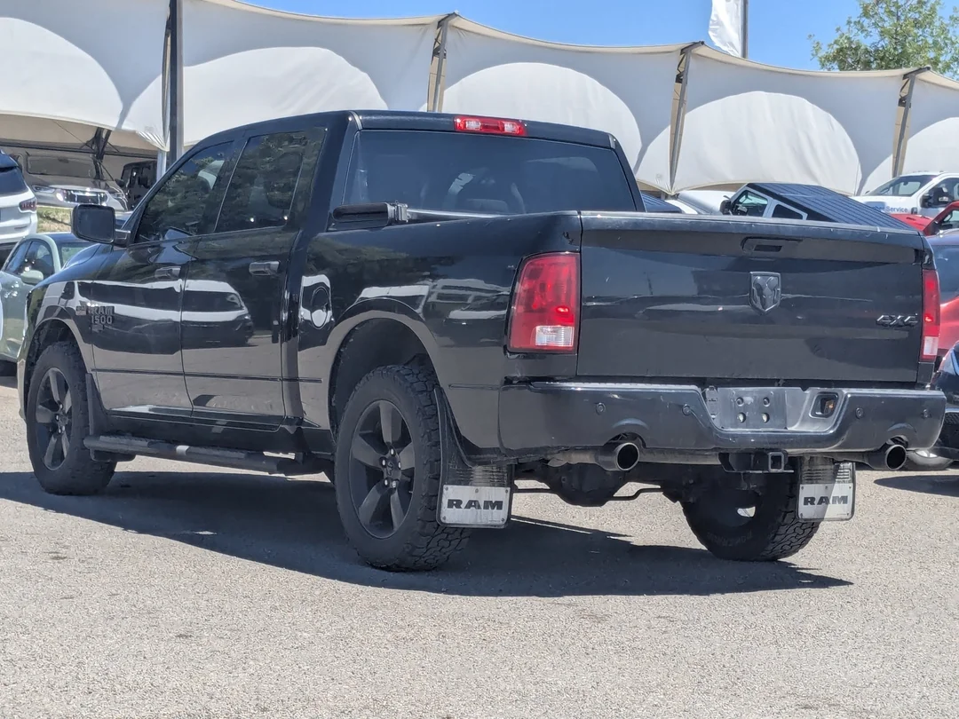 Certified Used 2022 Black RAM Express - - 4x4 - Sub Zero Pkg - Electronics Grp - Park Sensors - Remote Start & More! image 6