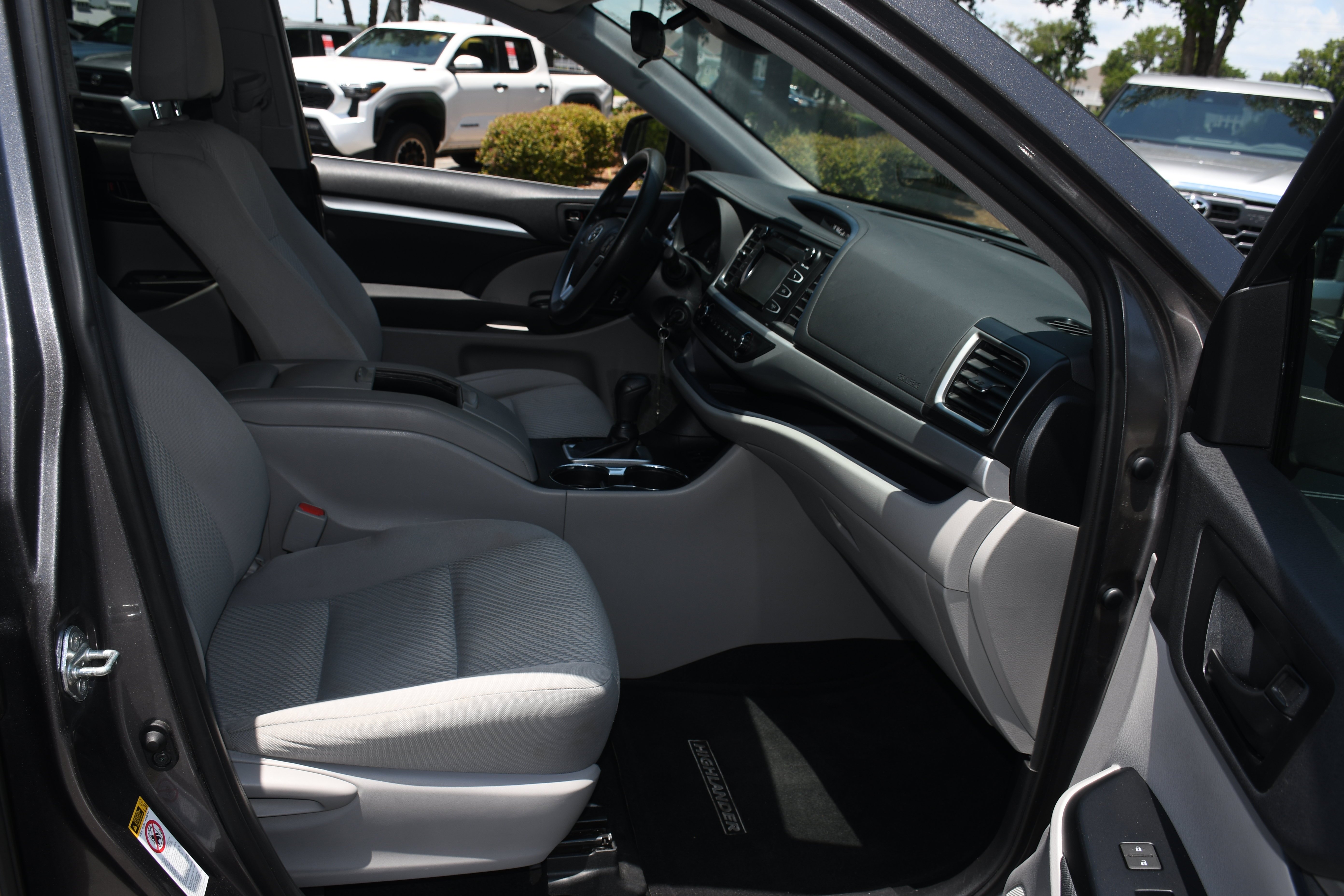Used 2019 Gray Toyota LE image 18