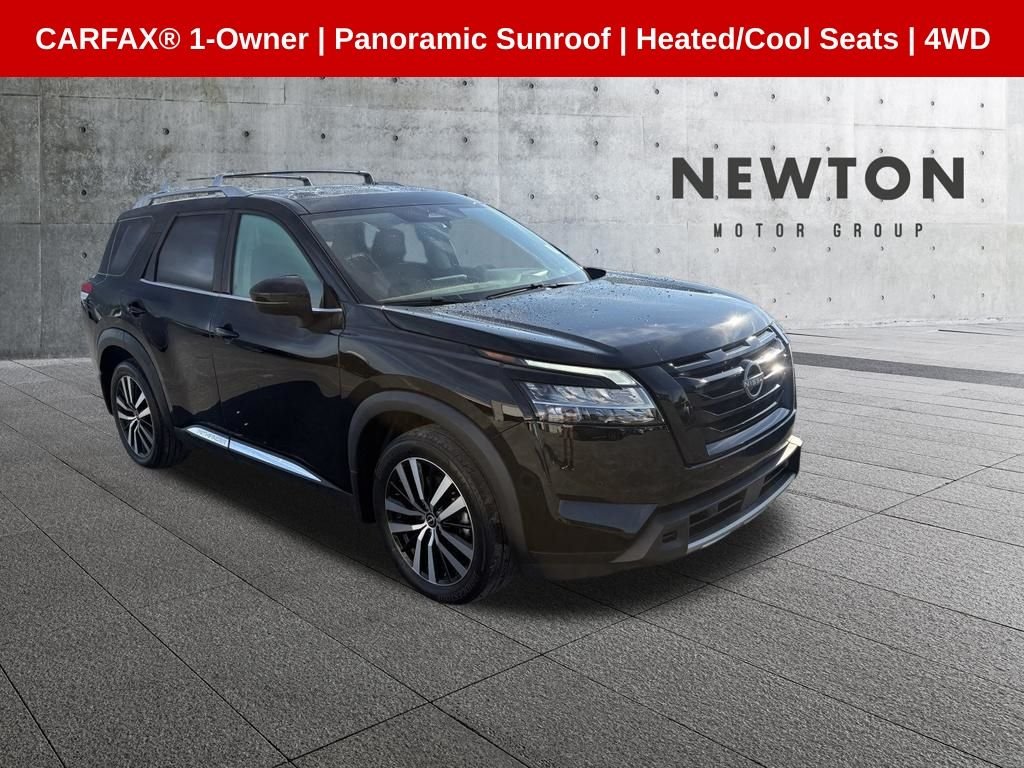 Used 2023 Black Nissan Platinum image 1