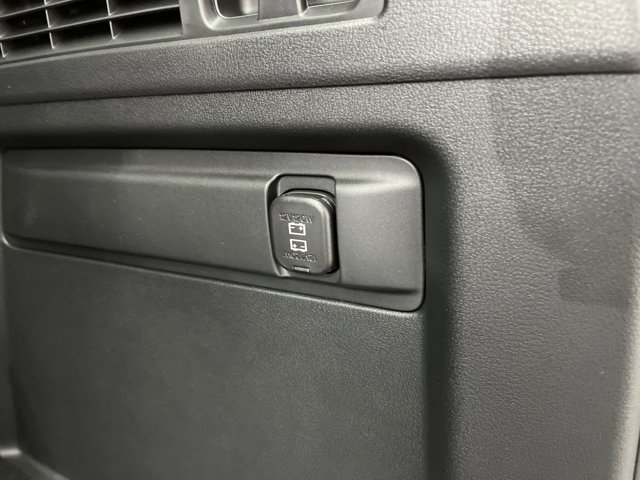 New 2026 Machine Gray Metallic Mazda Preferred image 31