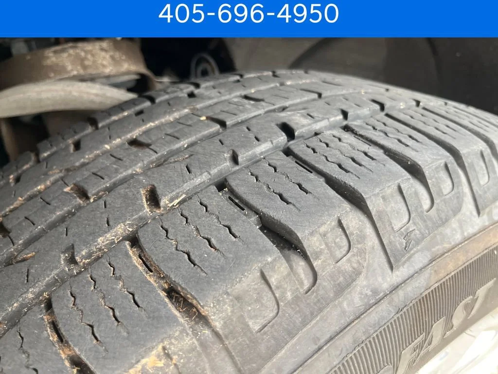 Pre-Owned 2021 Chevrolet Silverado 1500 LTZ