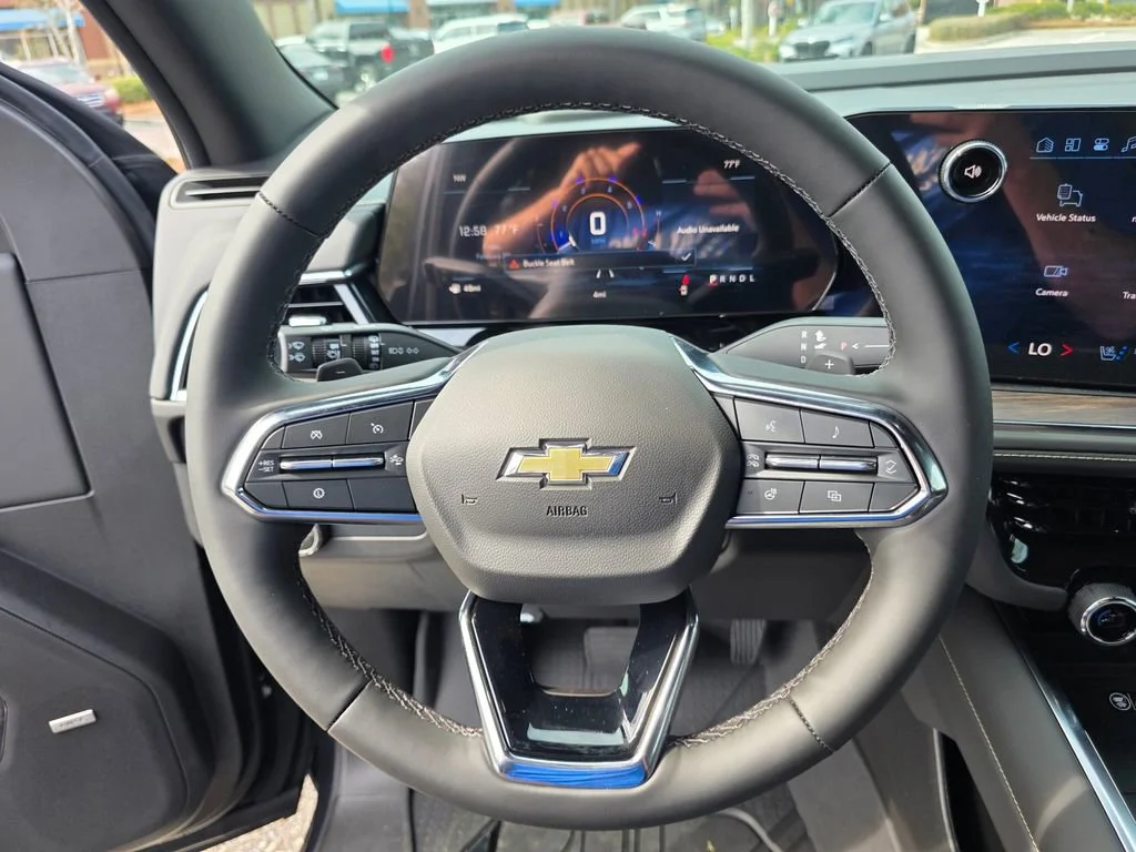 2026 Chevrolet Suburban Premier - Photo 19